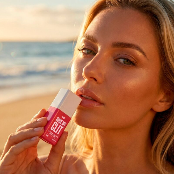 Intt - Suck my Clit Gel Effet Succion Fraise Sauvage 15 ml