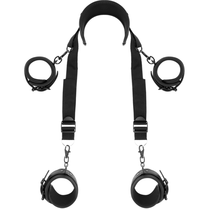 Fetish Submissive - Position Maître Avec 4 Menottes Doublées de Noprène