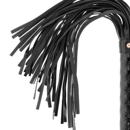 Begme - Black Edition Flogger en Cuir Vegan
